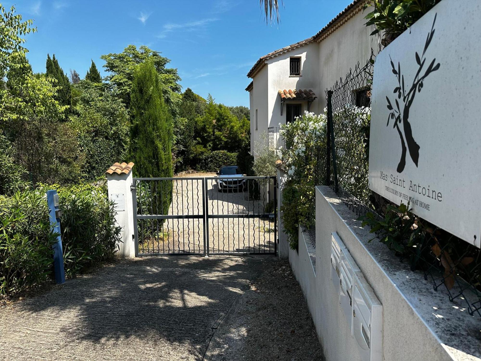 Mas Saint Antoine - Chambres D'Hotes Grasse Exteriör bild